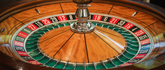 Online Roulette: Anti-Martingale Strategy